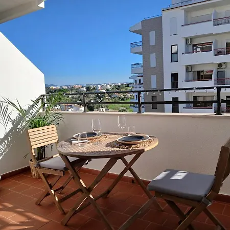 Apartment With Terrace, Ideal For Couples And Long *