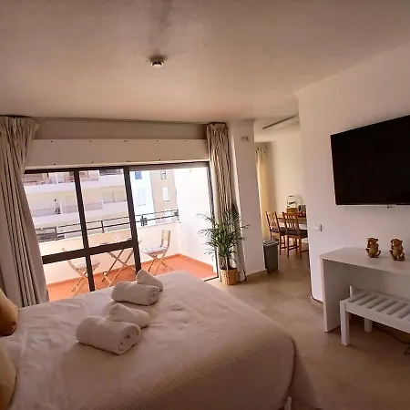 Apartment With Terrace, Ideal For Couples And Long *