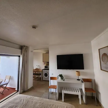 With Terrace, Ideal For Couples And Long Portimao