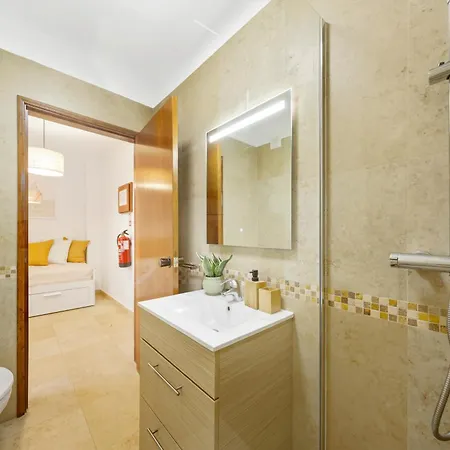 With Terrace, Ideal For Couples And Long Apartment