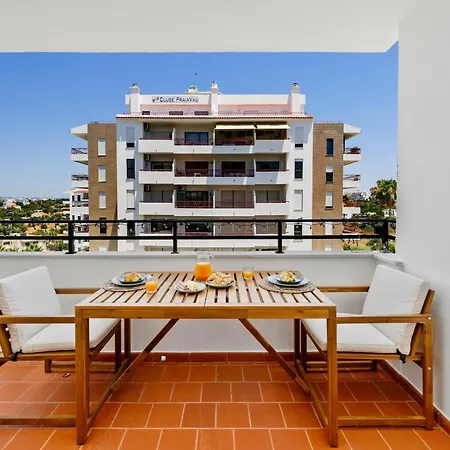 With Terrace, Ideal For Couples And Long Portimao