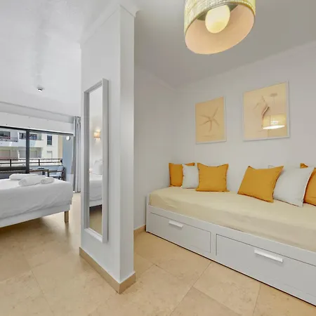 With Terrace, Ideal For Couples And Long * Portimao