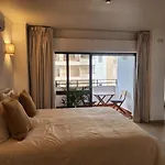 With Terrace, Ideal For Couples And Long Портиман
